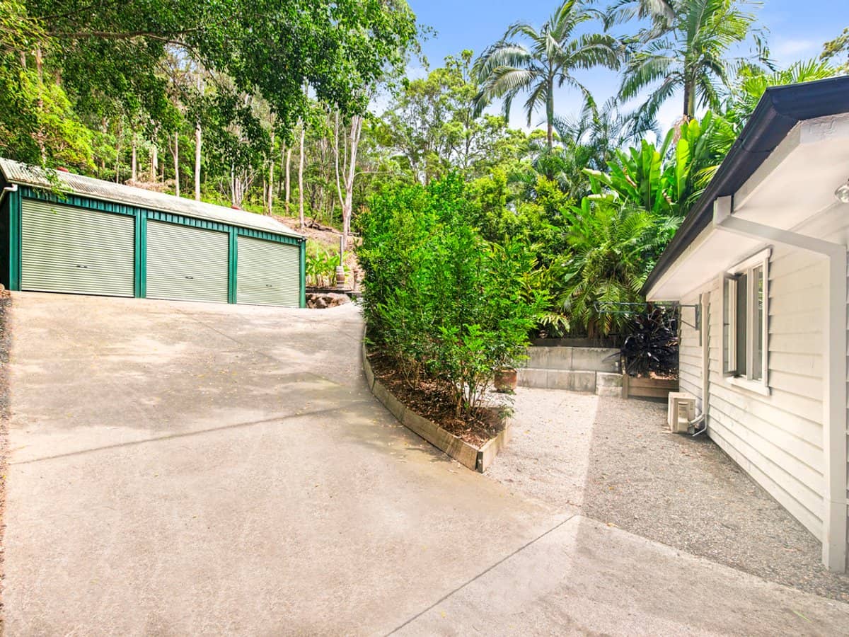 30 Jamberoo Court, TALLEBUDGERA - Thumbnail 27
