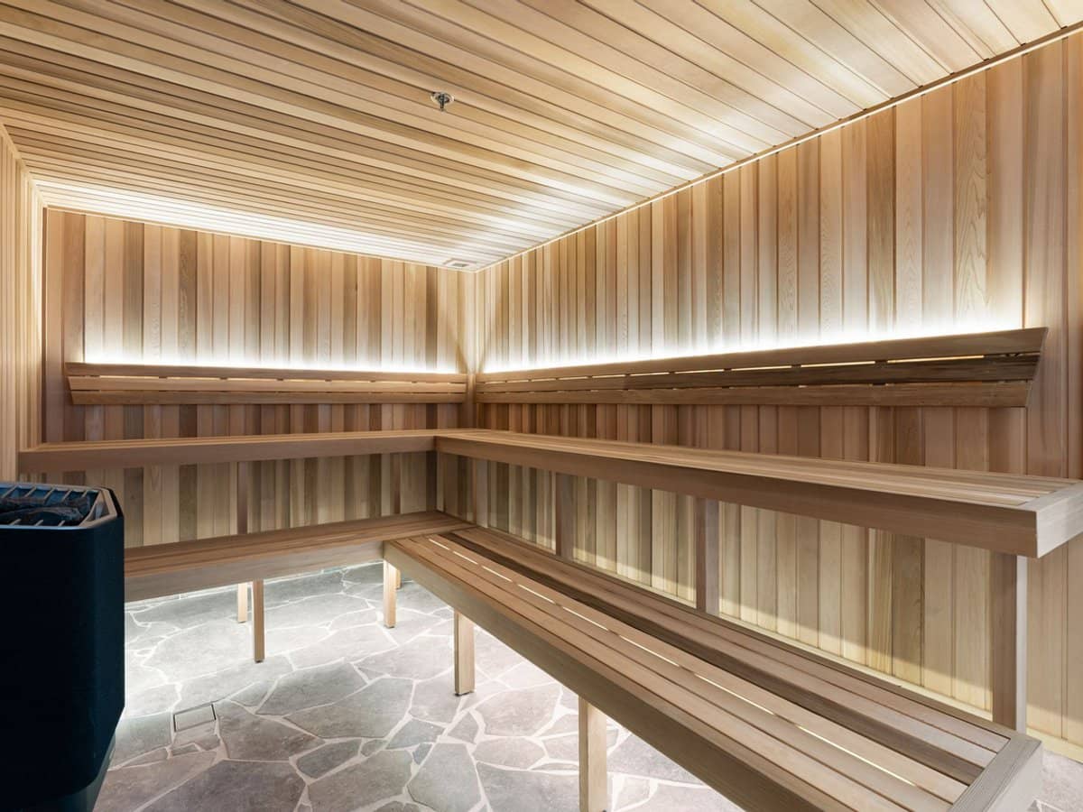 4-6 Rosewood Avenue, BROADBEACH - Thumbnail 24