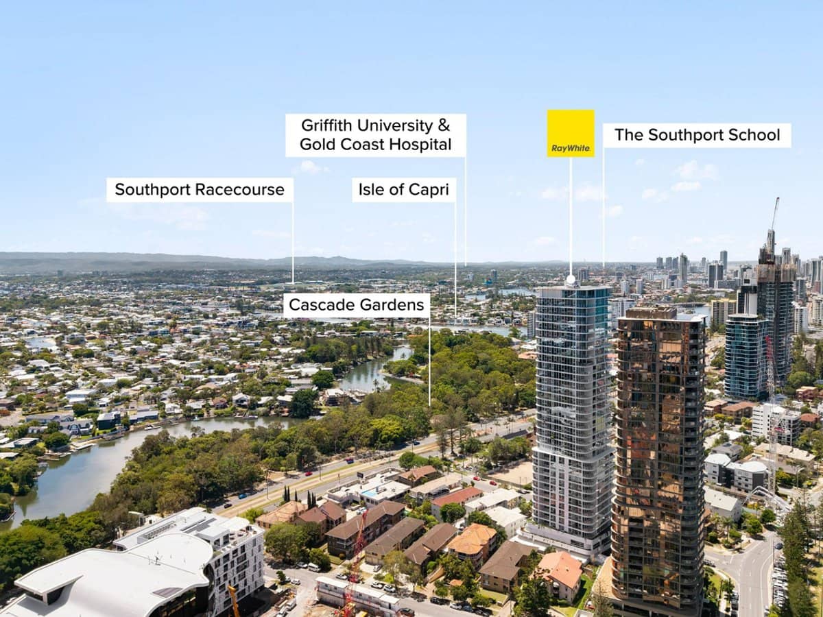 4-6 Rosewood Avenue, BROADBEACH - Thumbnail 27