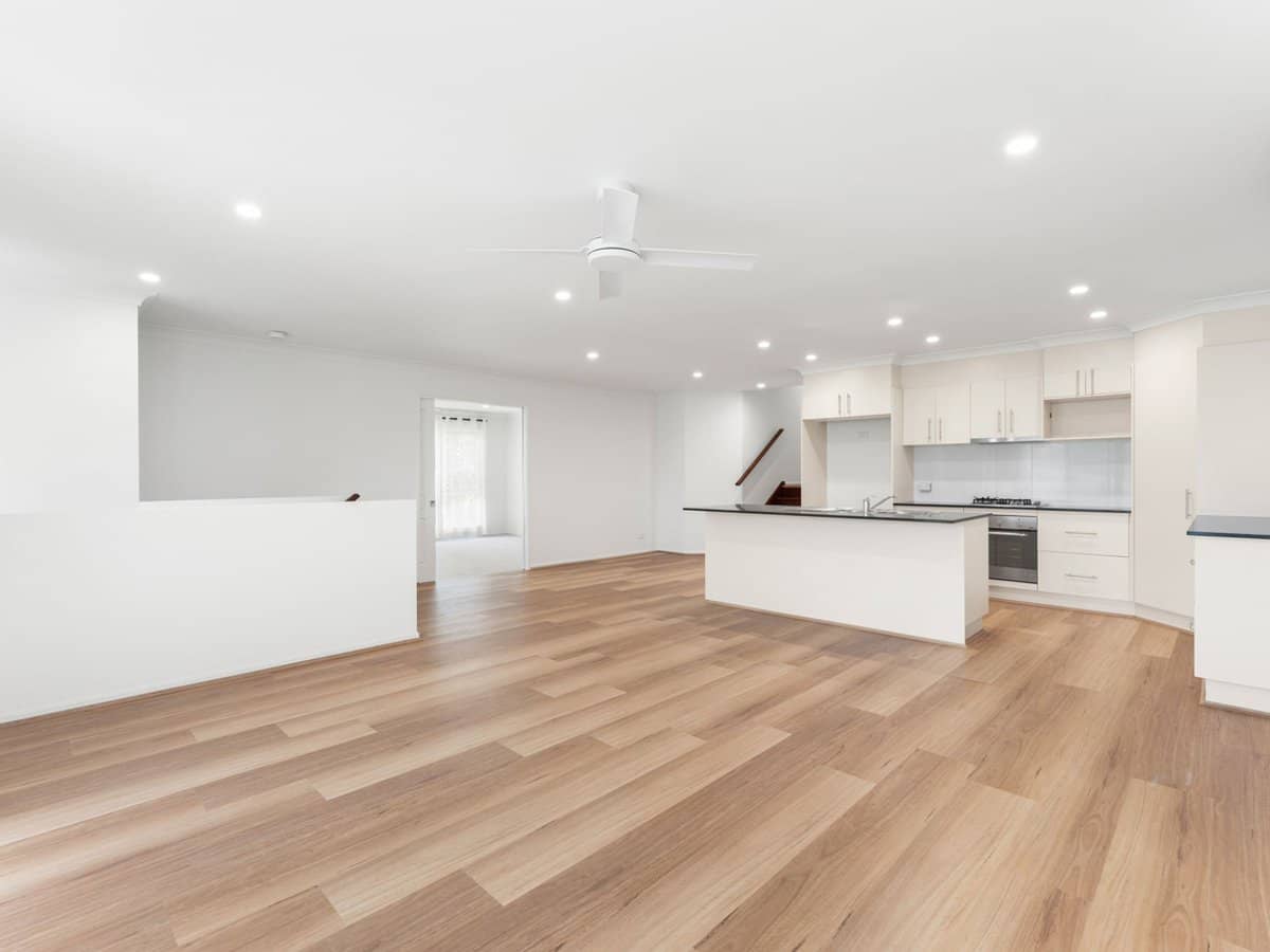 4 John Francis Drive, Carrara - Thumbnail 3