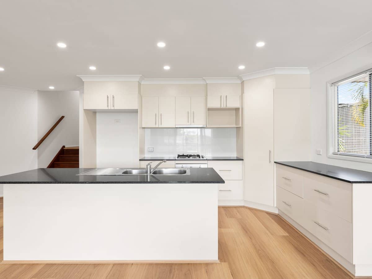 4 John Francis Drive, Carrara - Thumbnail 4