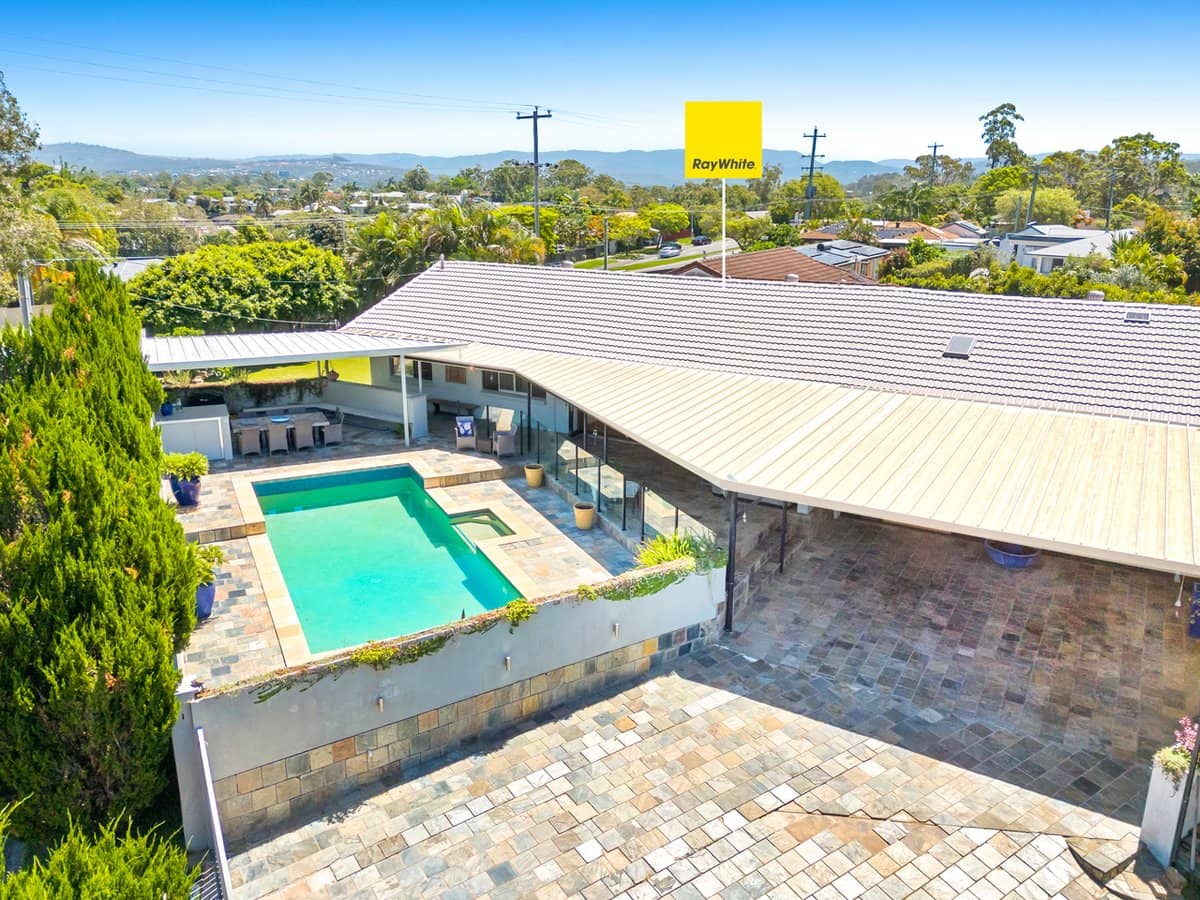 34 Moora Street, ASHMORE - Thumbnail 2