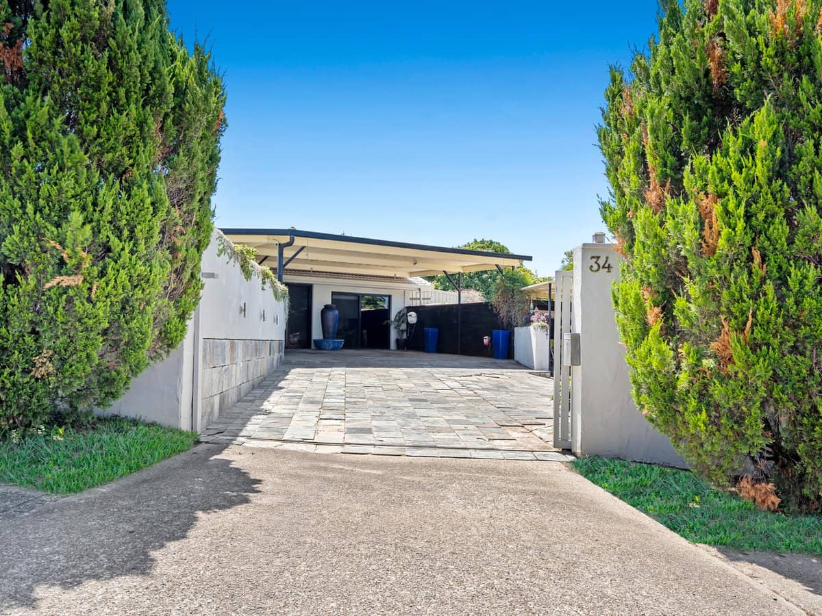 34 Moora Street, ASHMORE - Thumbnail 3