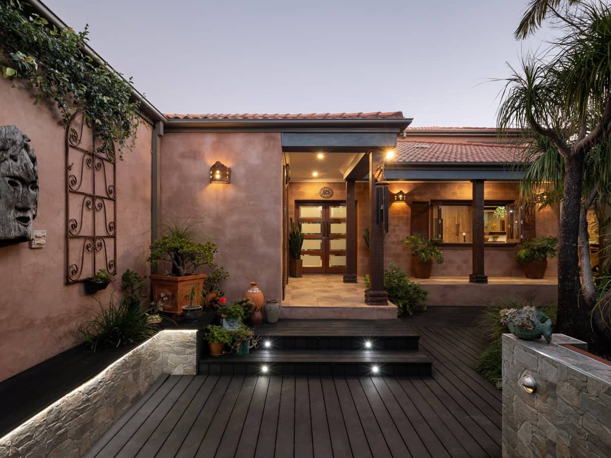 123 & 125 Allambi Avenue, BROADBEACH WATERS - Thumbnail 2