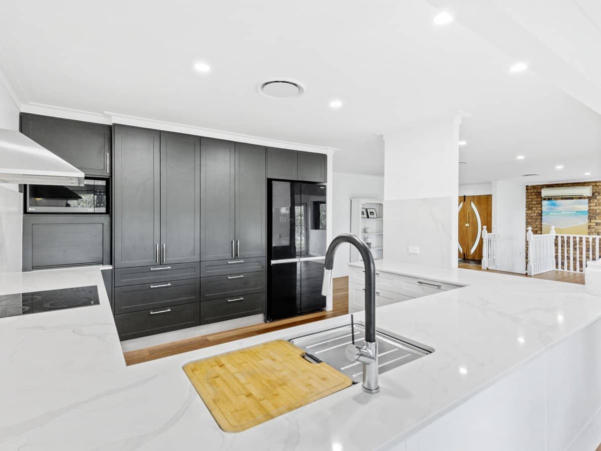 75 Carrington Road, BONOGIN - Thumbnail 10