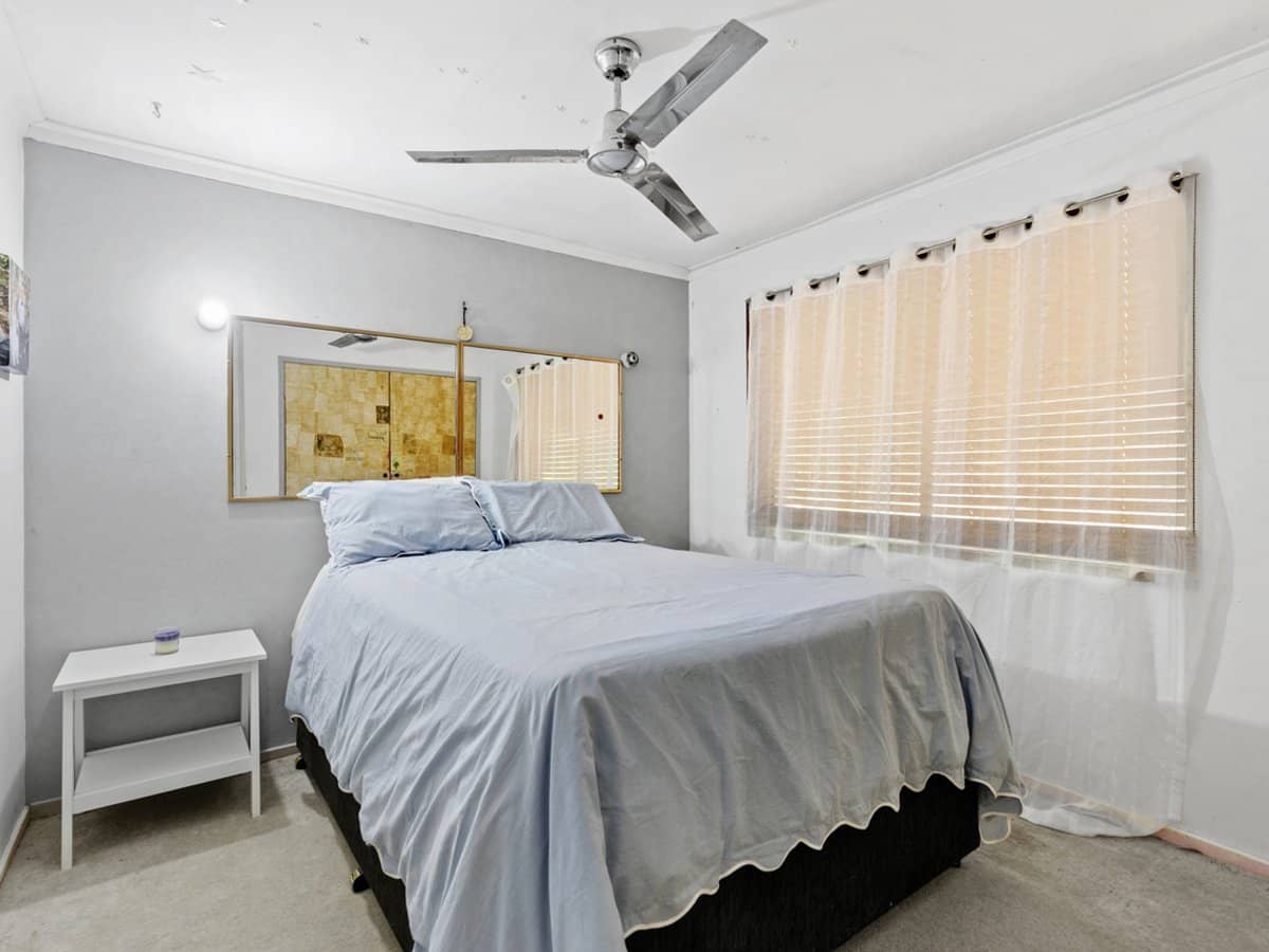 75 Carrington Road, BONOGIN - Thumbnail 14