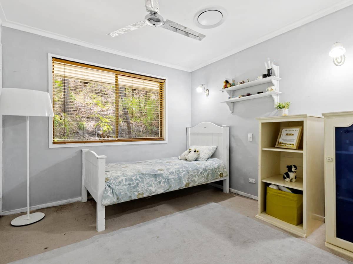 75 Carrington Road, BONOGIN - Thumbnail 15