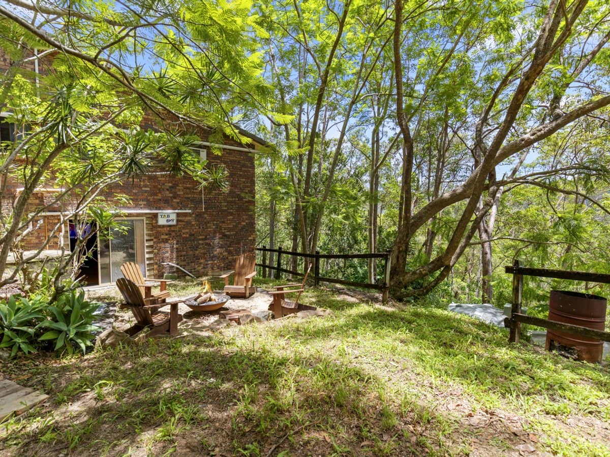 75 Carrington Road, BONOGIN - Thumbnail 24