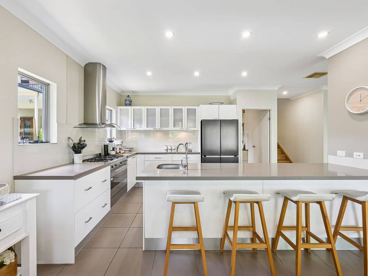 330 Ron Penhaligon Way, Robina - Thumbnail 4