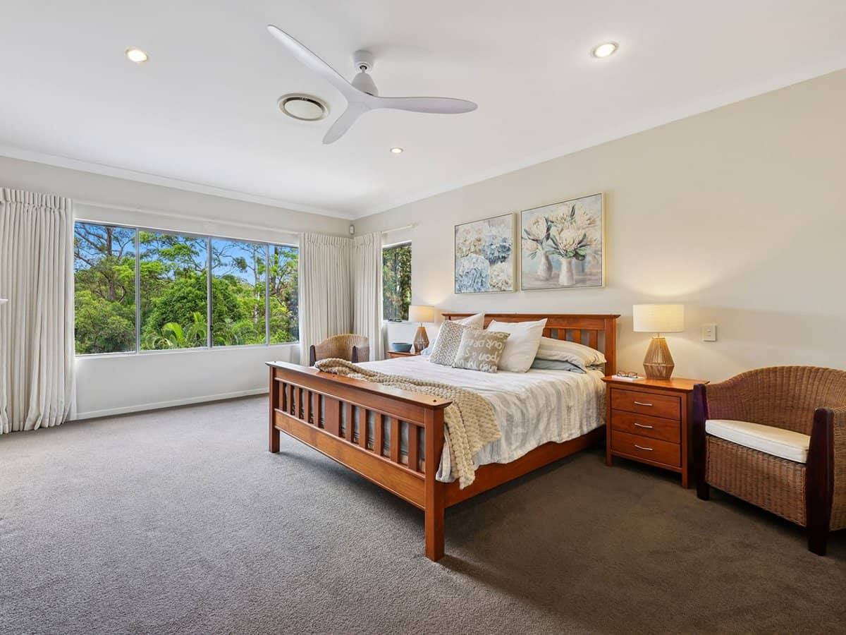 330 Ron Penhaligon Way, Robina - Thumbnail 13