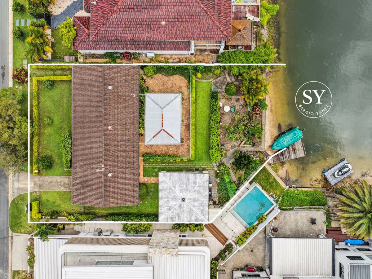 1 Sarasota Key, Broadbeach Waters - Thumbnail 18