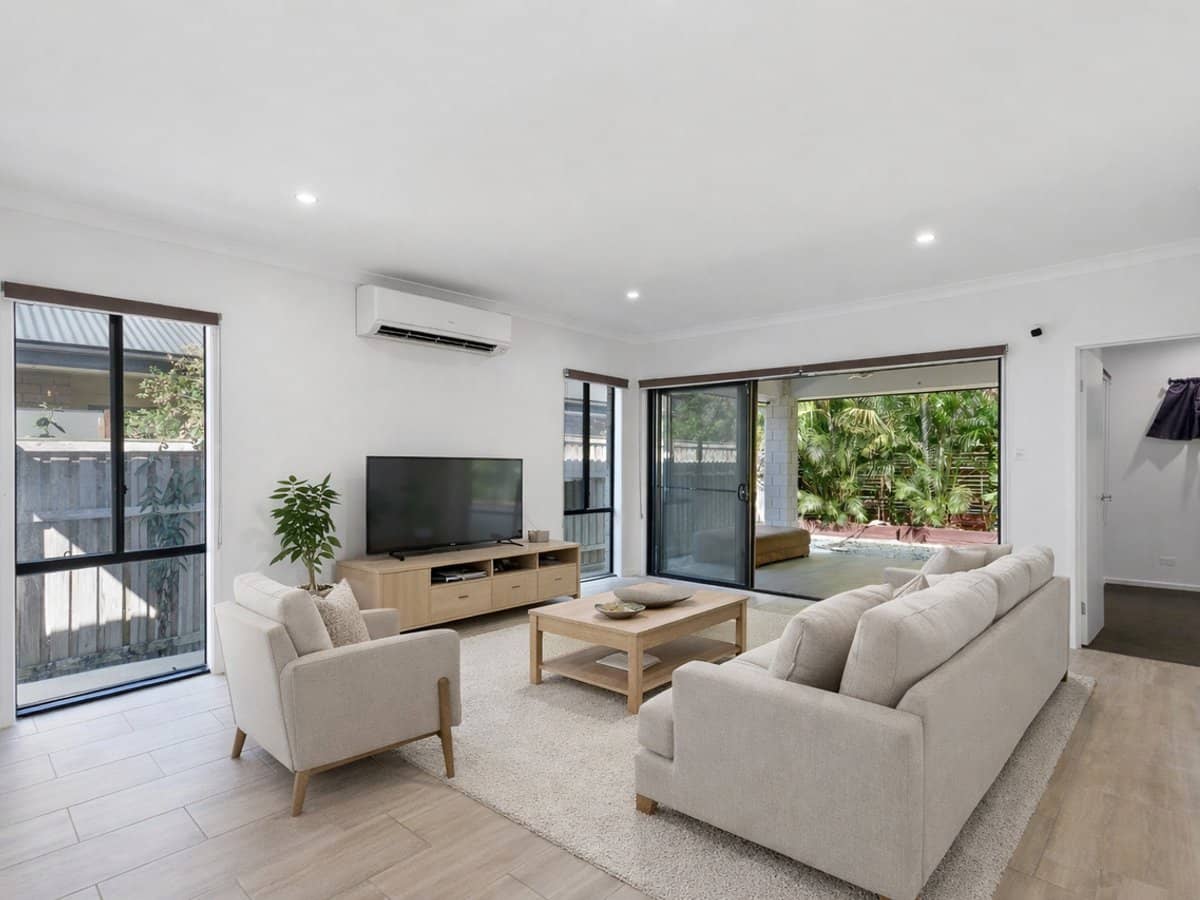 12 Cassidy Crescent, Willow Vale - Thumbnail 2