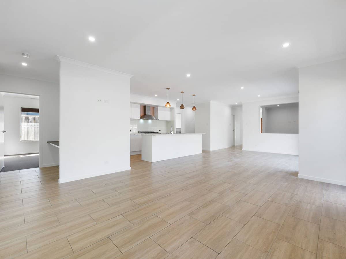 12 Cassidy Crescent, Willow Vale - Thumbnail 6