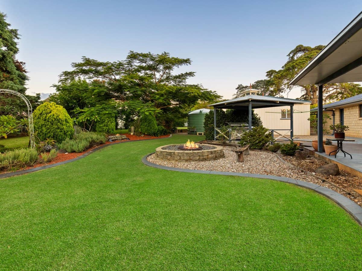 29 Farm Grove Road, Beechmont - Thumbnail 3