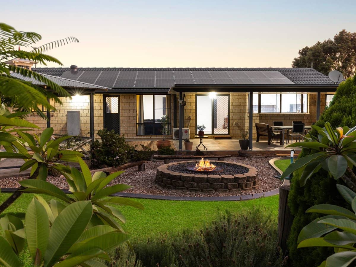 29 Farm Grove Road, Beechmont - Thumbnail 8