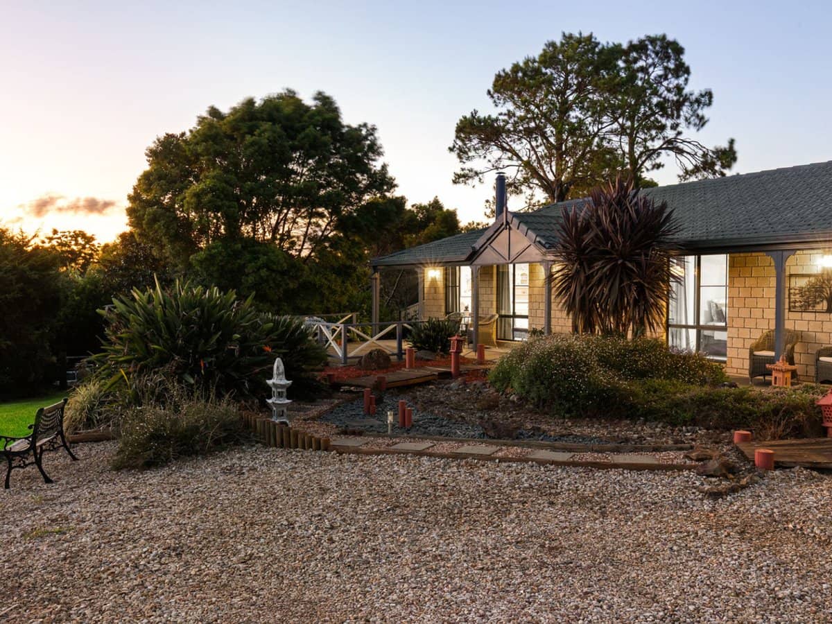 29 Farm Grove Road, Beechmont - Thumbnail 10