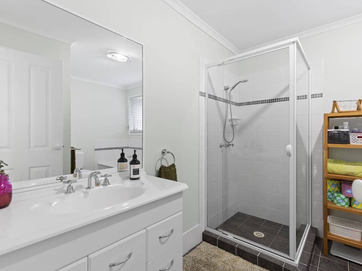 29 Farm Grove Road, Beechmont - Thumbnail 25