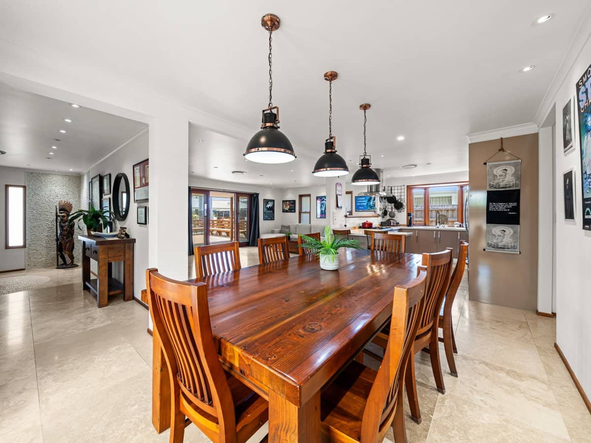 48 Bluejay Street, BURLEIGH WATERS - Thumbnail 13