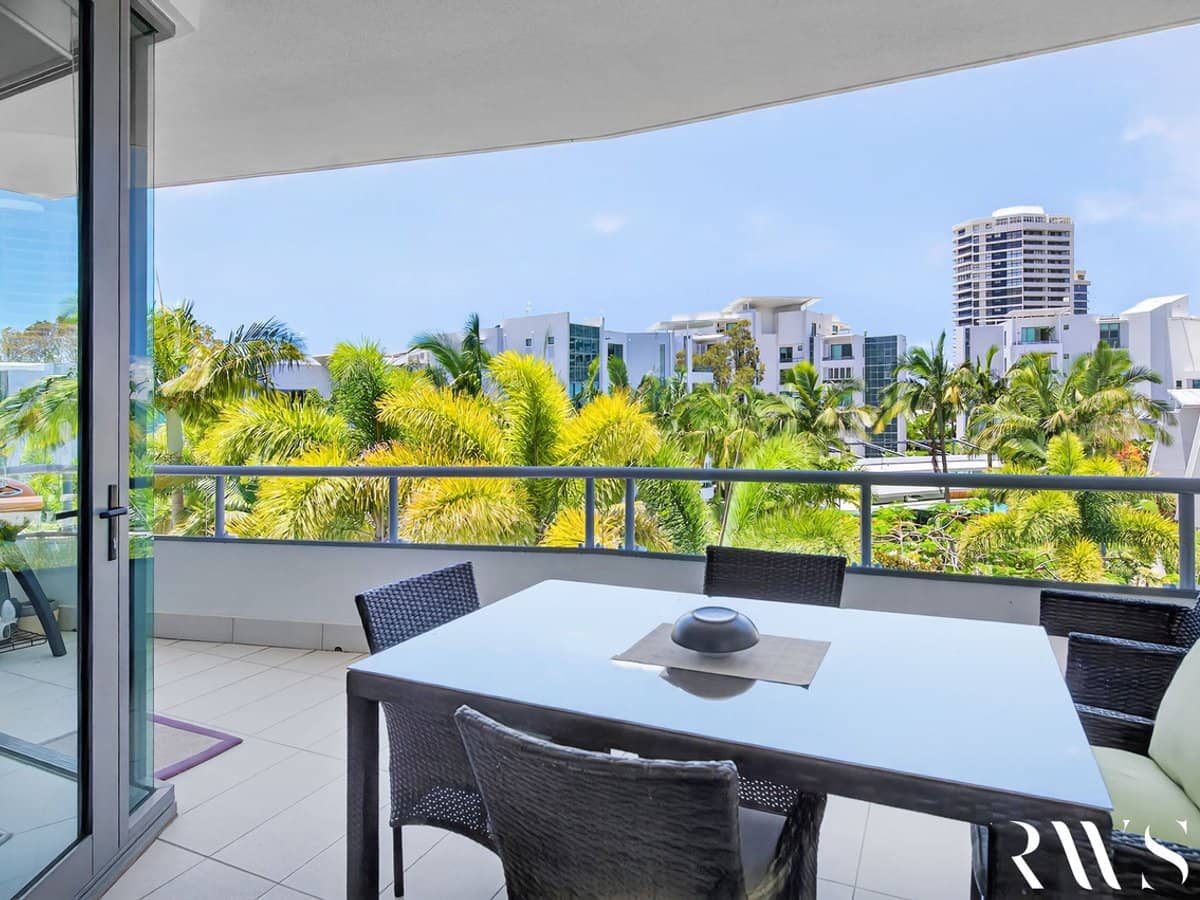 28 Bayview Street, Runaway Bay - Thumbnail 4