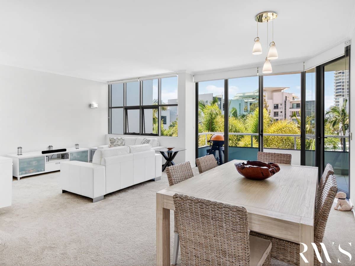 28 Bayview Street, Runaway Bay - Thumbnail 5