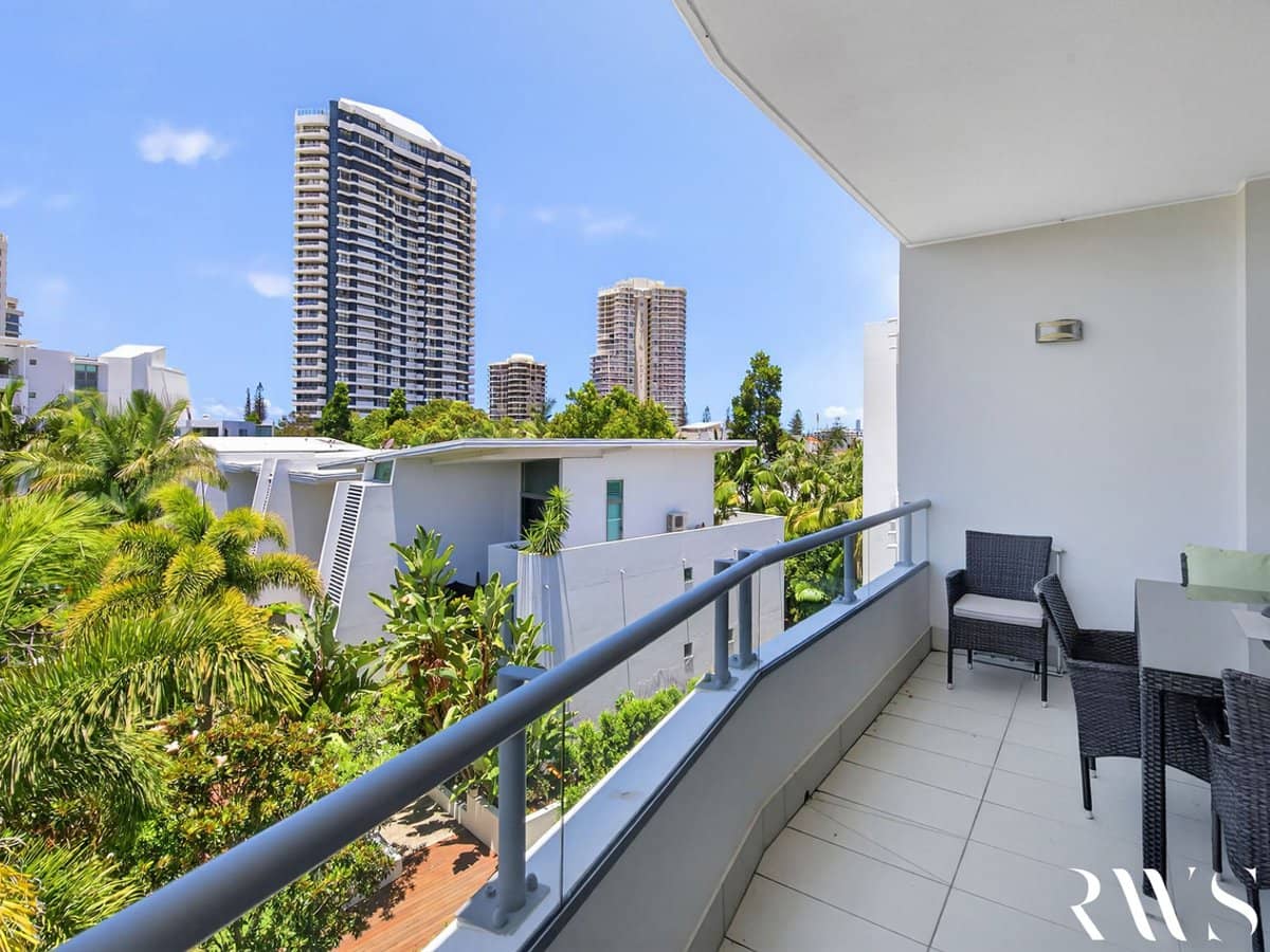 28 Bayview Street, Runaway Bay - Thumbnail 10