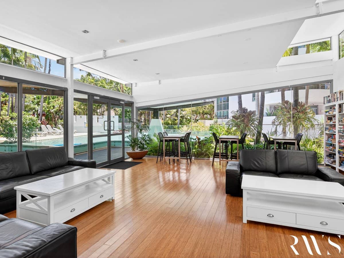 28 Bayview Street, Runaway Bay - Thumbnail 14