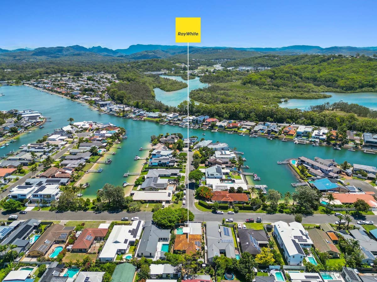 27 Melaleuca Drive, Palm Beach - Thumbnail 1