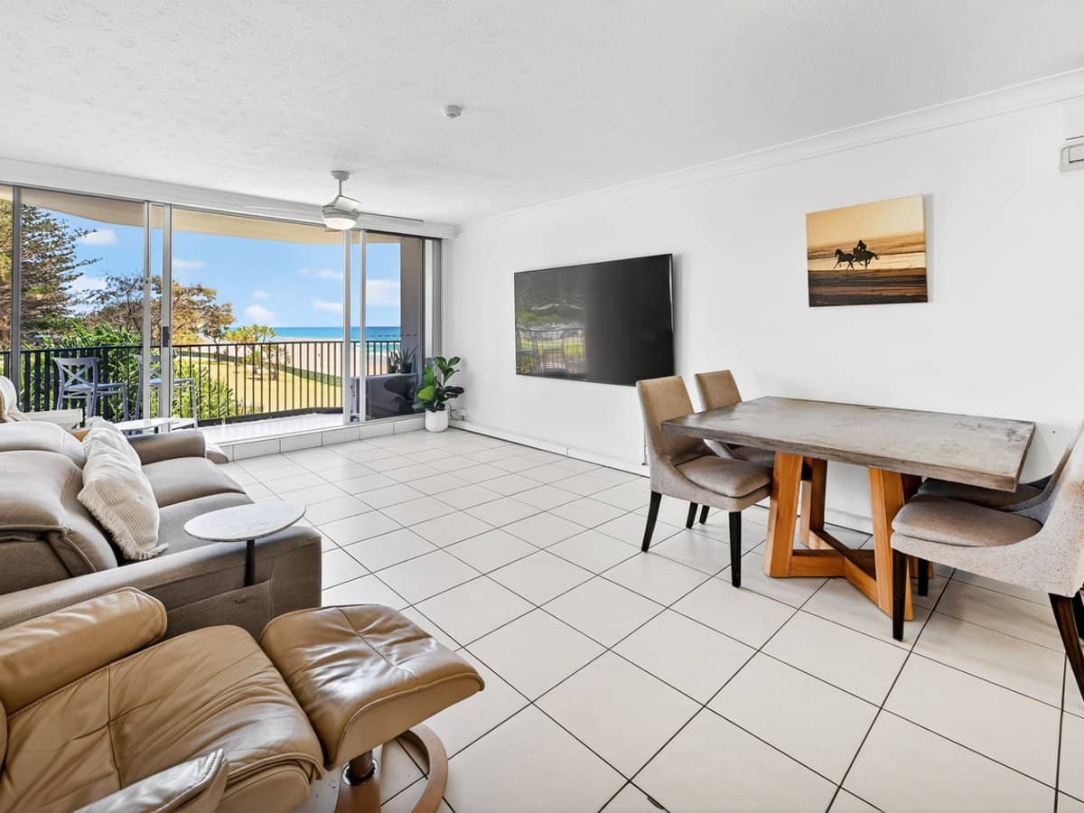 3575 Main Beach Parade, MAIN BEACH - Thumbnail 4