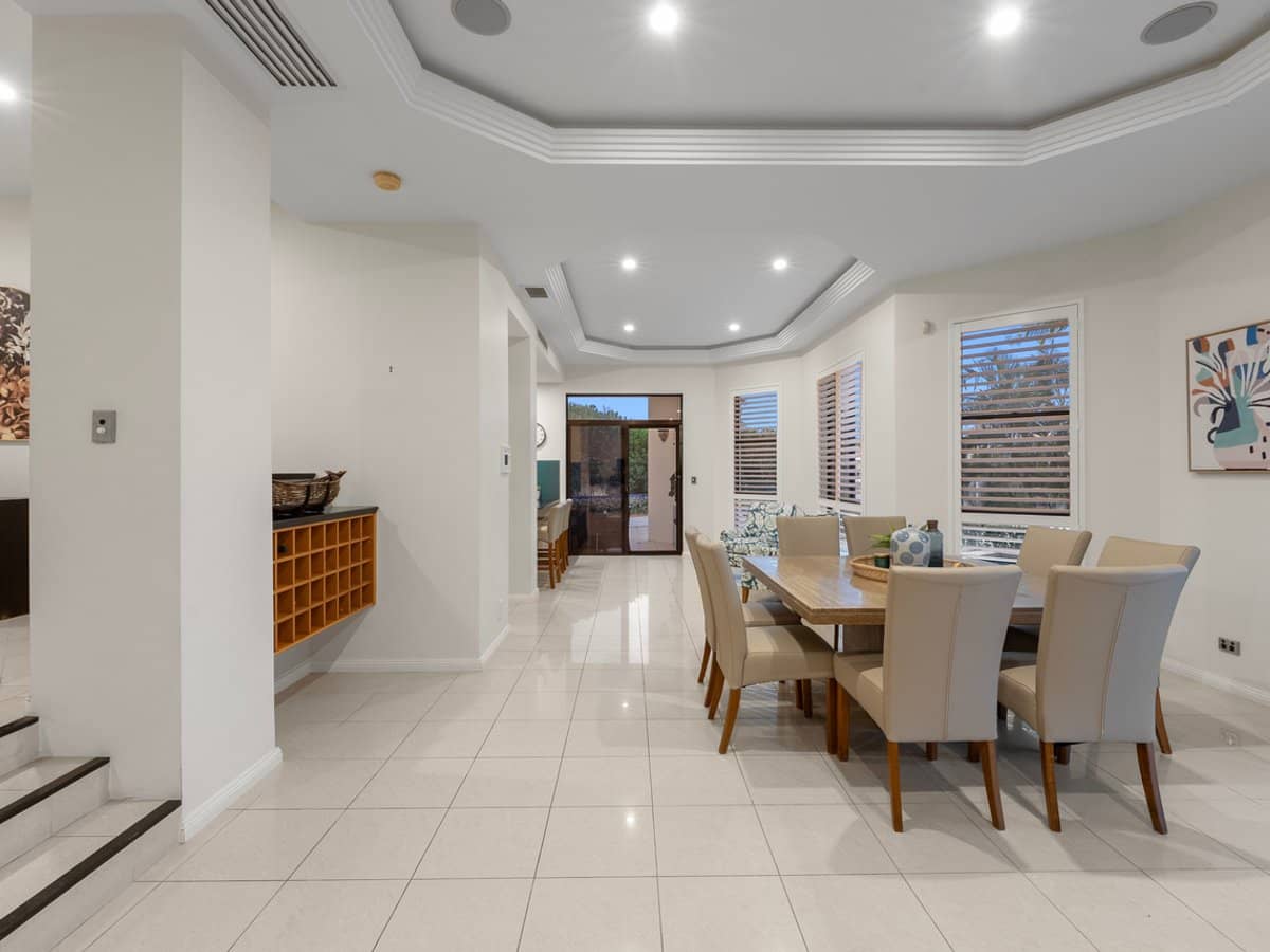 136/40 Cotlew Street East, Southport - Thumbnail 8