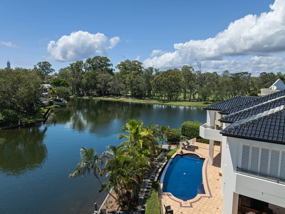 136/40 Cotlew Street East, Southport - Thumbnail 3