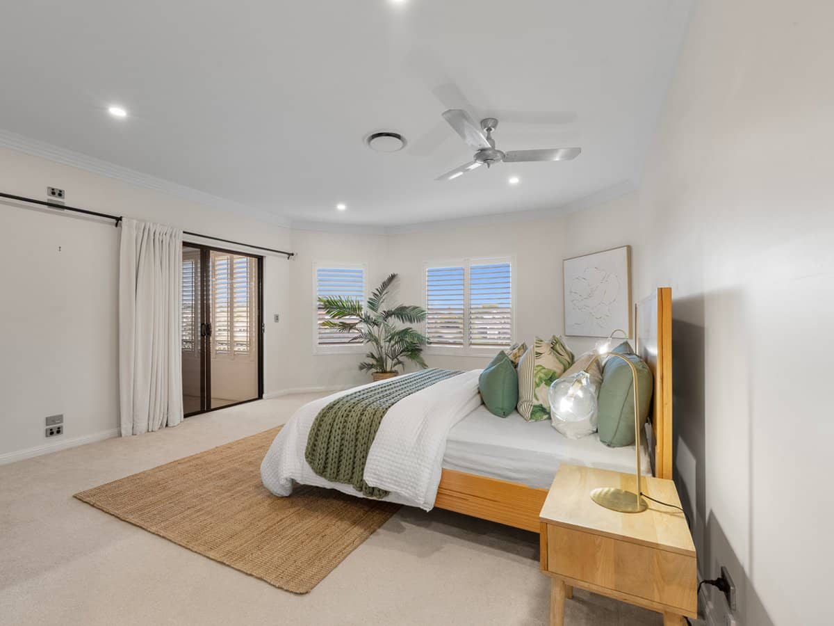 136/40 Cotlew Street East, Southport - Thumbnail 18