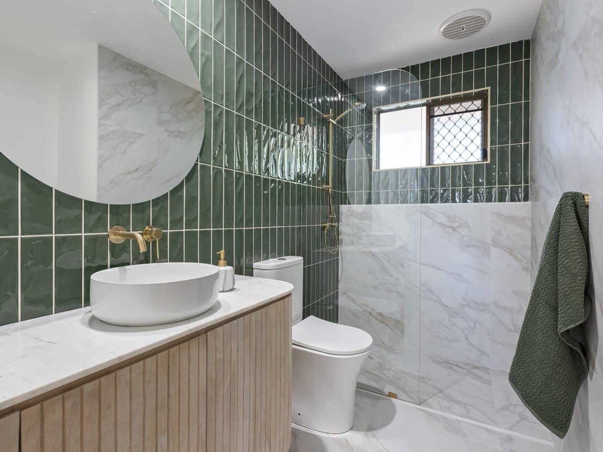 549 Ashmore Road, Ashmore - Thumbnail 10