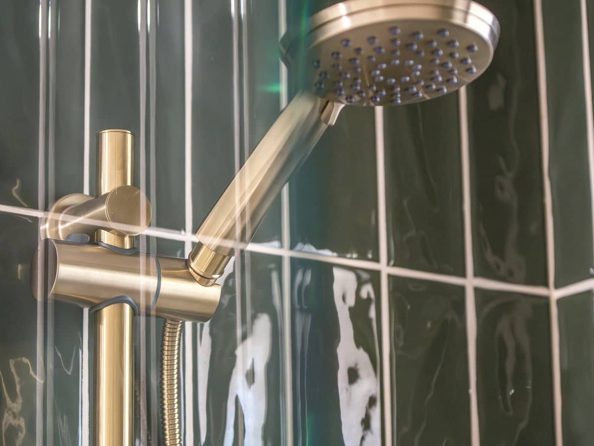 549 Ashmore Road, Ashmore - Thumbnail 11