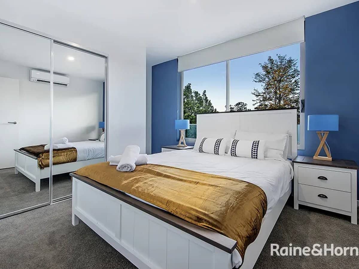 1-7 Waterford Court, BUNDALL - Thumbnail 11