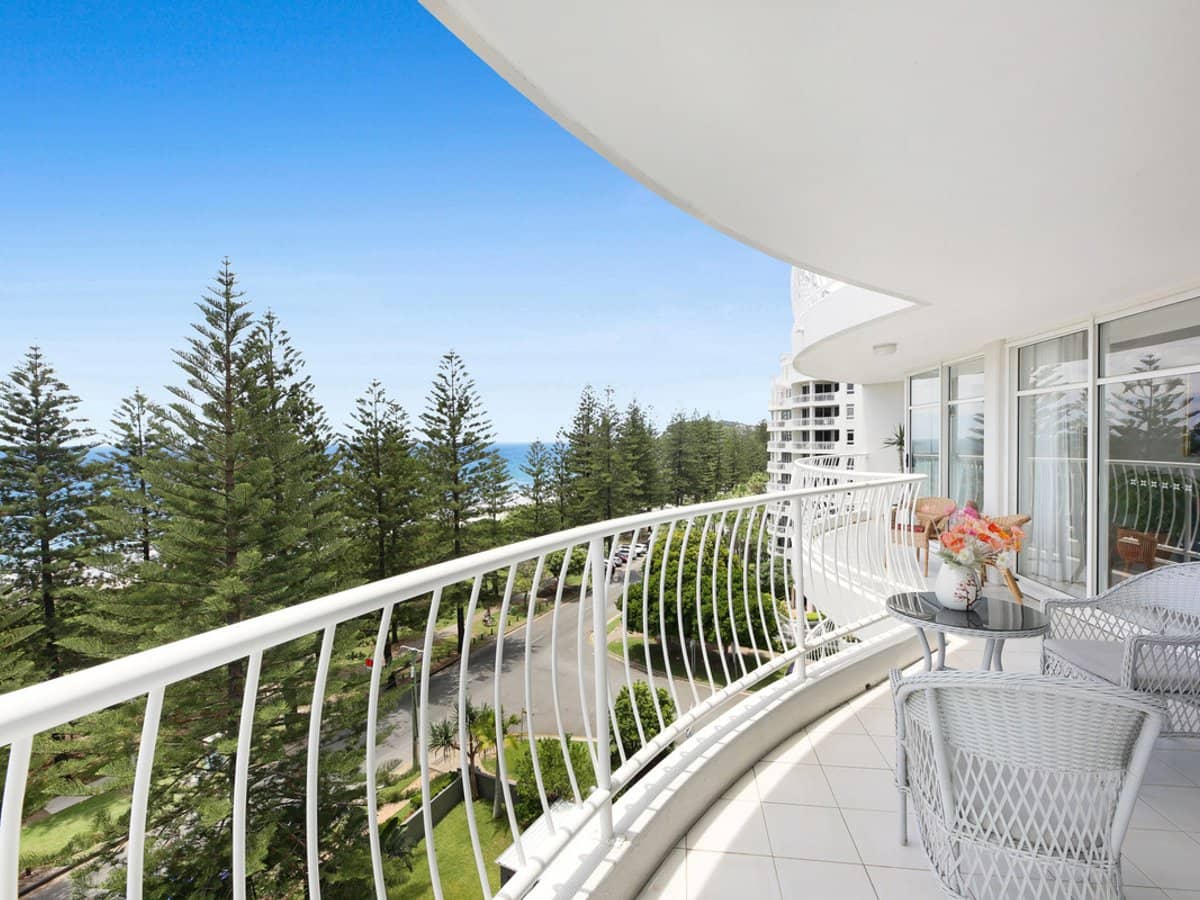 238 The Esplanade, Burleigh Heads - Thumbnail 14