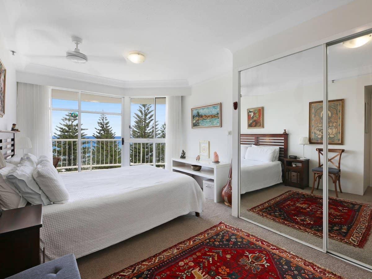 238 The Esplanade, Burleigh Heads - Thumbnail 18