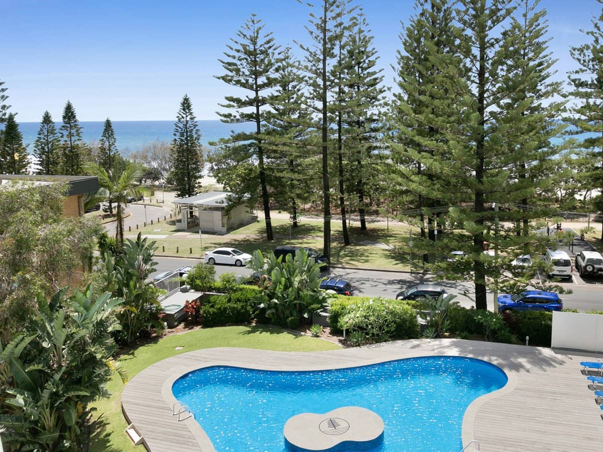 238 The Esplanade, Burleigh Heads - Thumbnail 24
