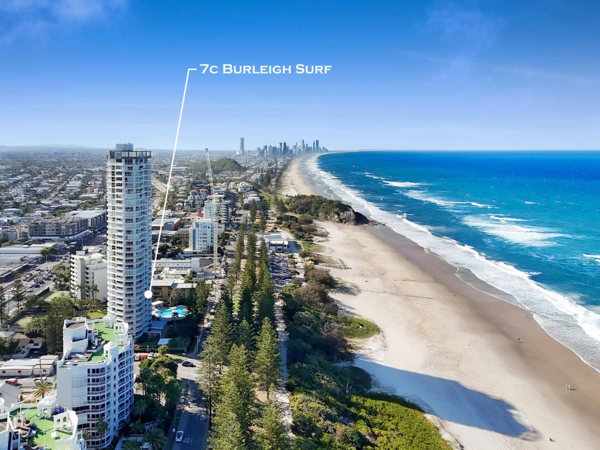 238 The Esplanade, Burleigh Heads - Thumbnail 28