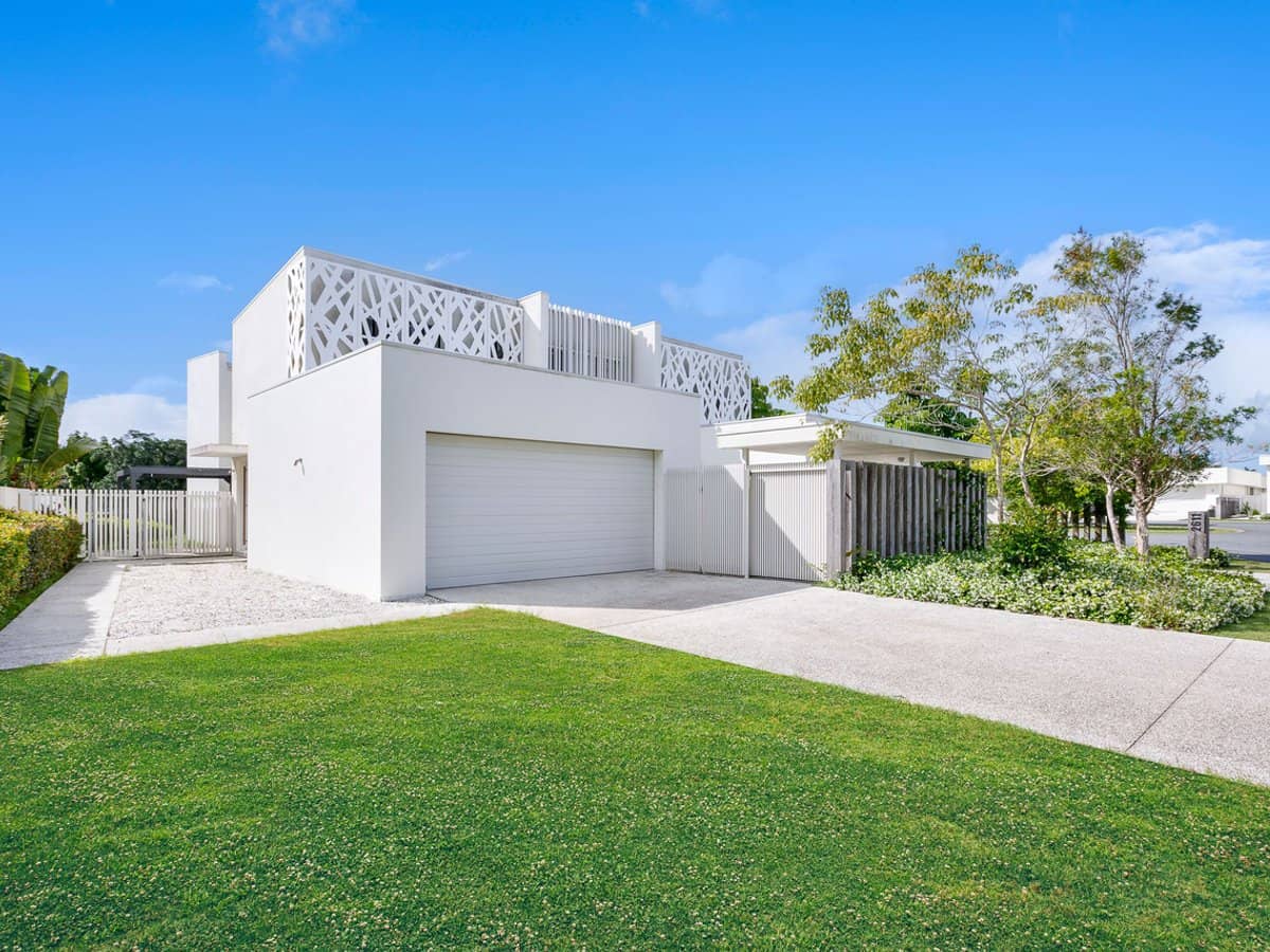 2612 The Address, Sanctuary Cove - Thumbnail 2