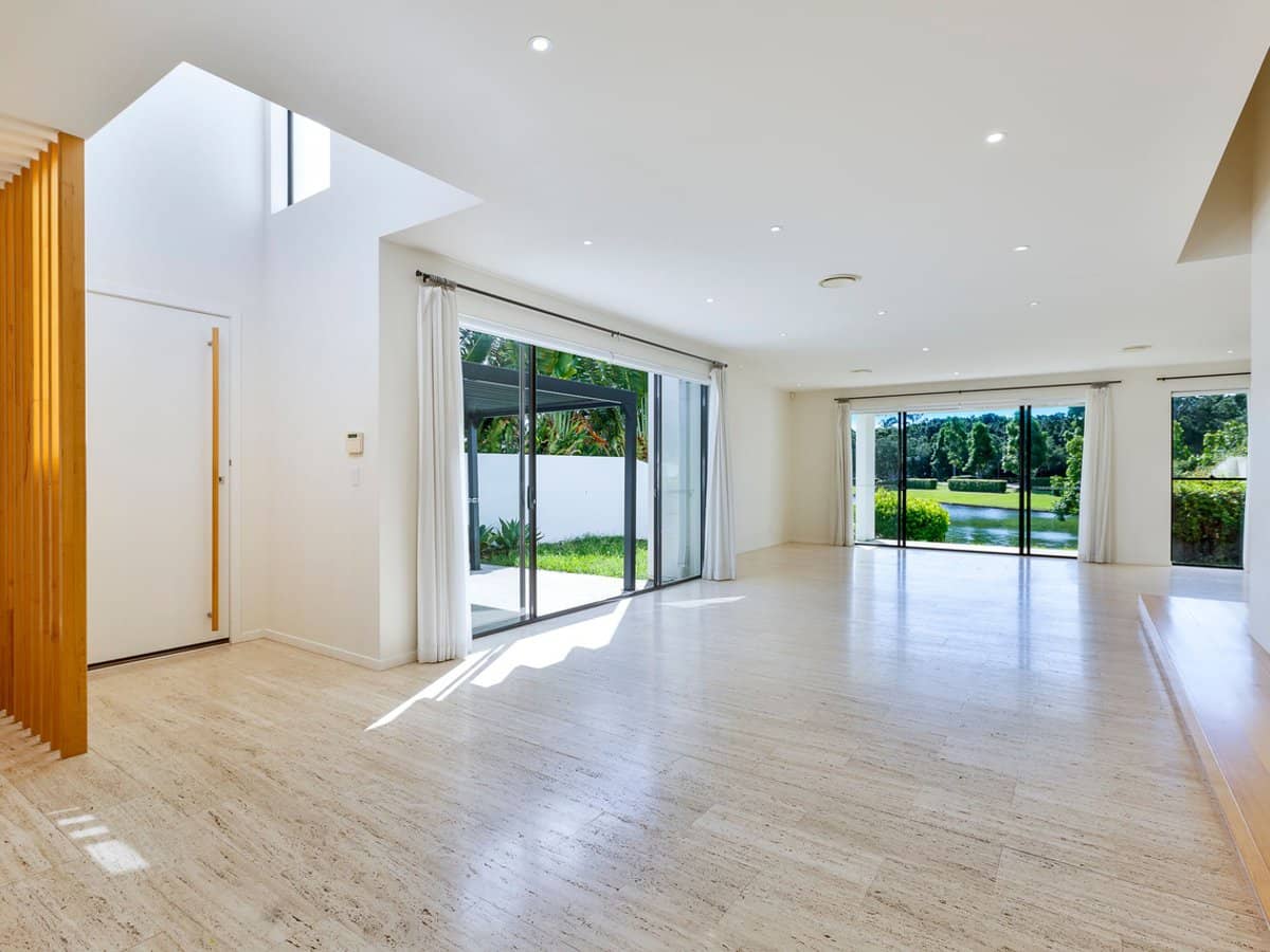 2612 The Address, Sanctuary Cove - Thumbnail 3