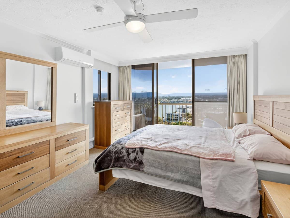 43 Enderley Avenue, Surfers Paradise - Thumbnail 10