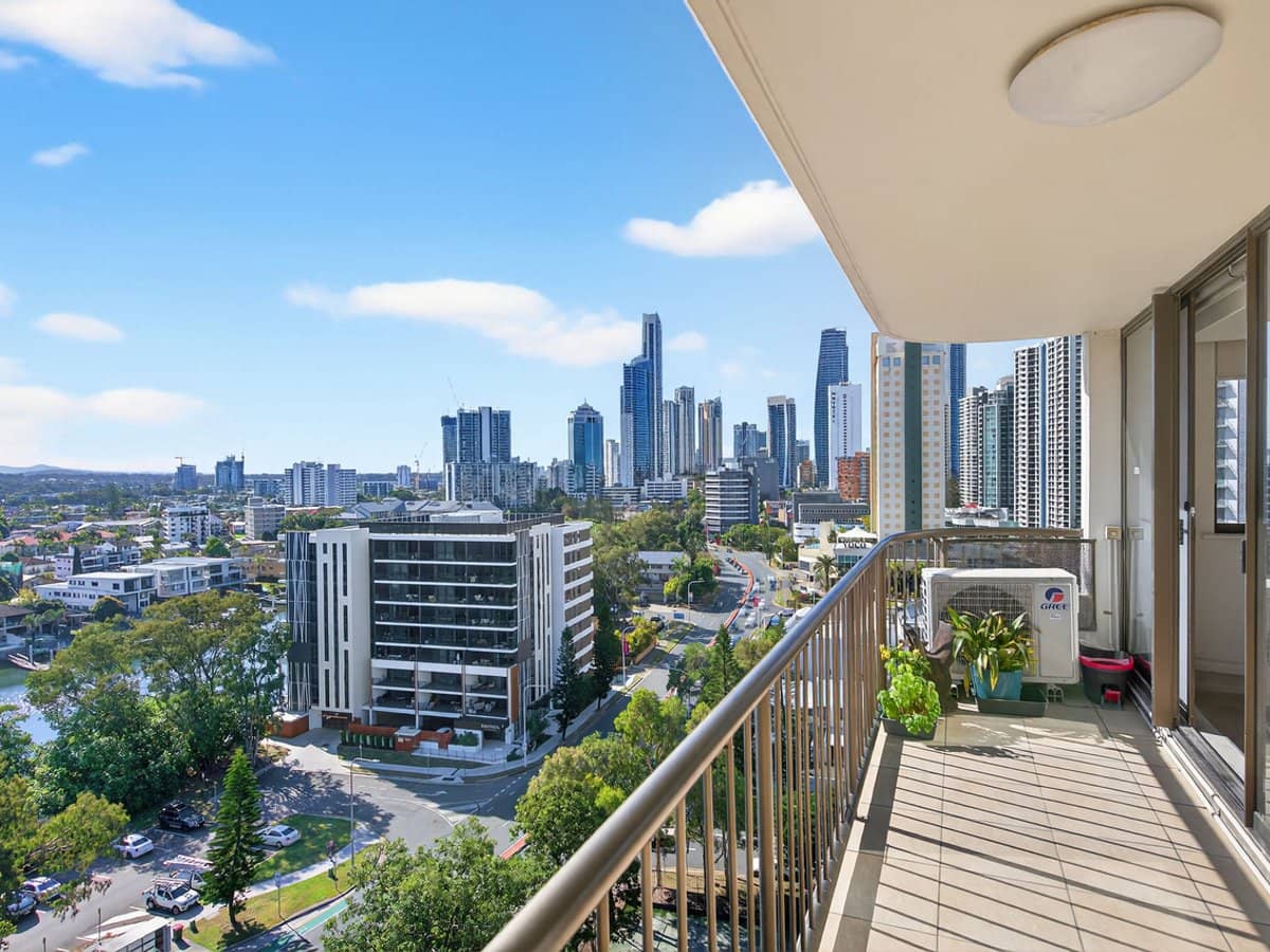 43 Enderley Avenue, Surfers Paradise - Thumbnail 17