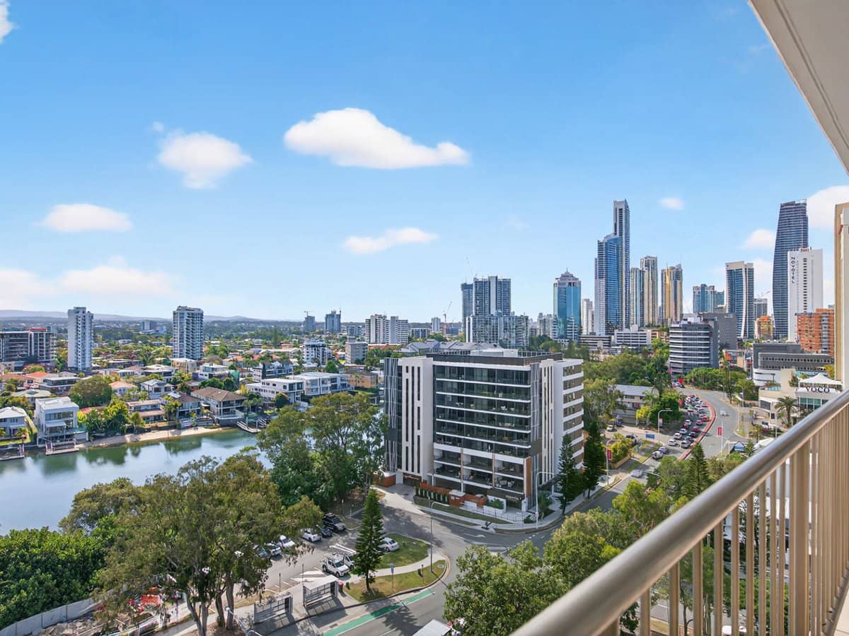 43 Enderley Avenue, Surfers Paradise - Thumbnail 18