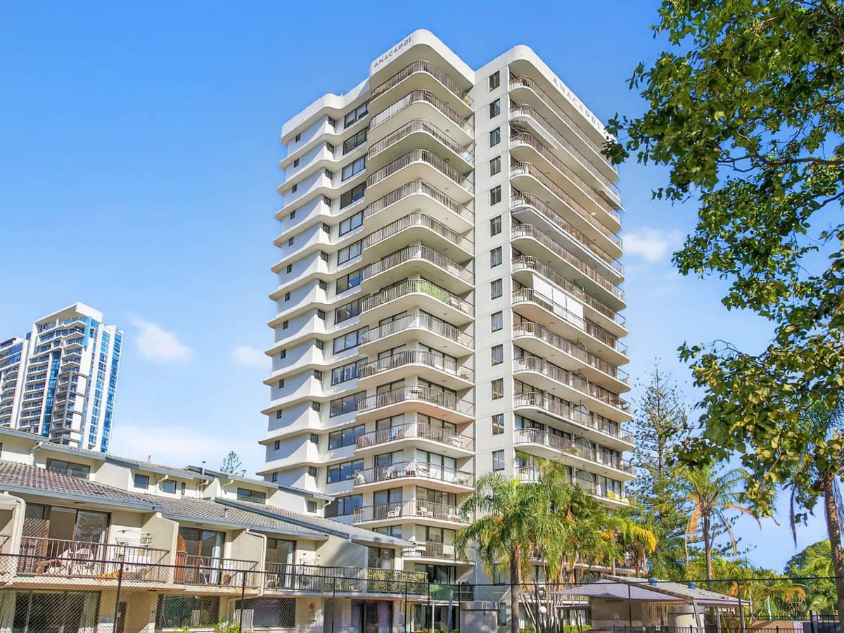 43 Enderley Avenue, Surfers Paradise - Thumbnail 25