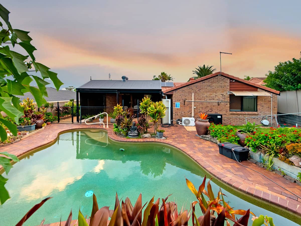 5 Essendon Close, ARUNDEL - Thumbnail 11