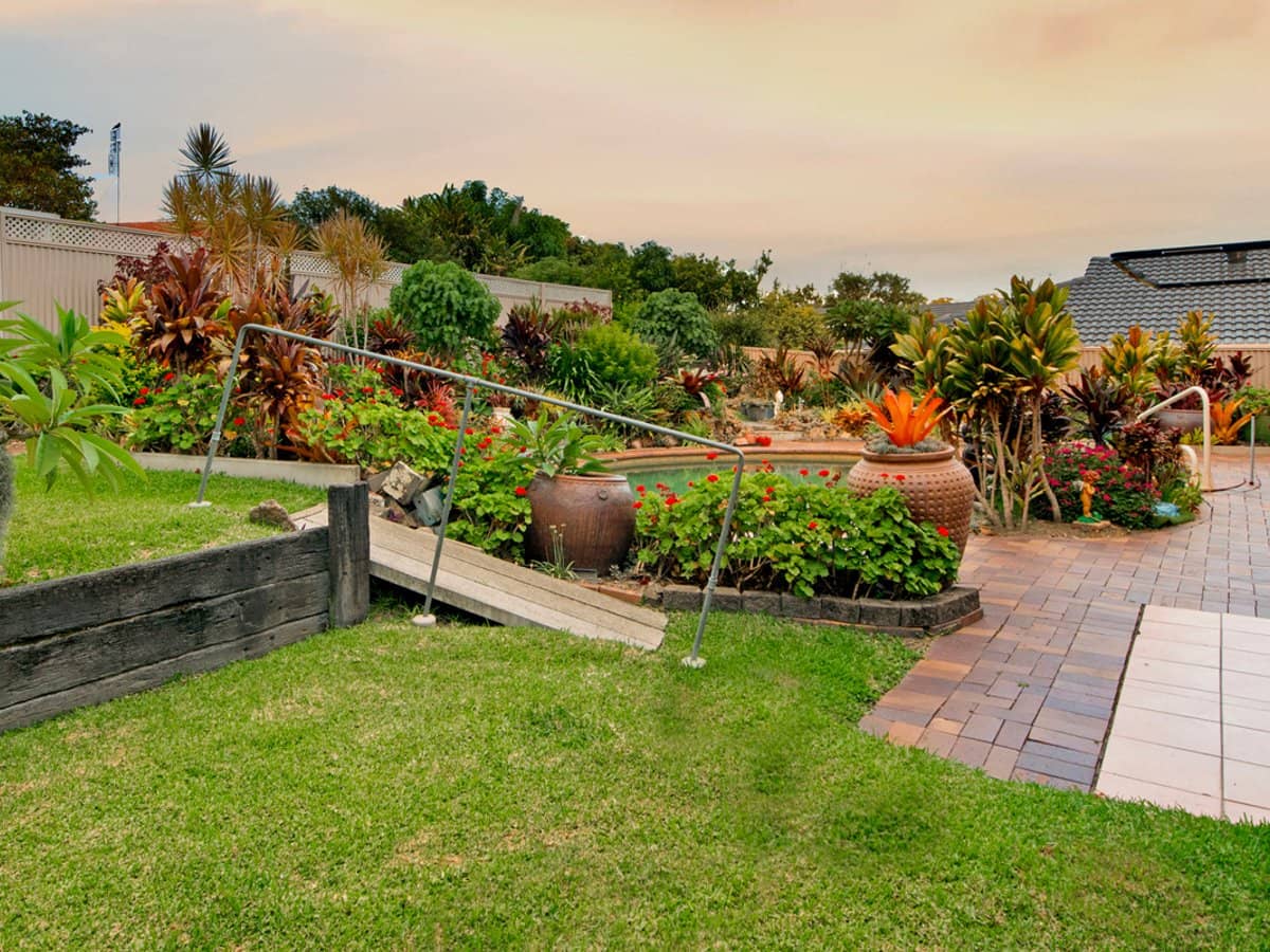 5 Essendon Close, ARUNDEL - Thumbnail 21