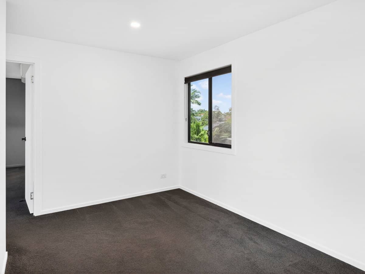 14 Pinaroo Crescent, ASHMORE - Thumbnail 22