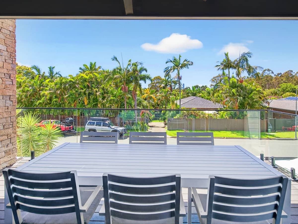 14 Pinaroo Crescent, ASHMORE - Thumbnail 12