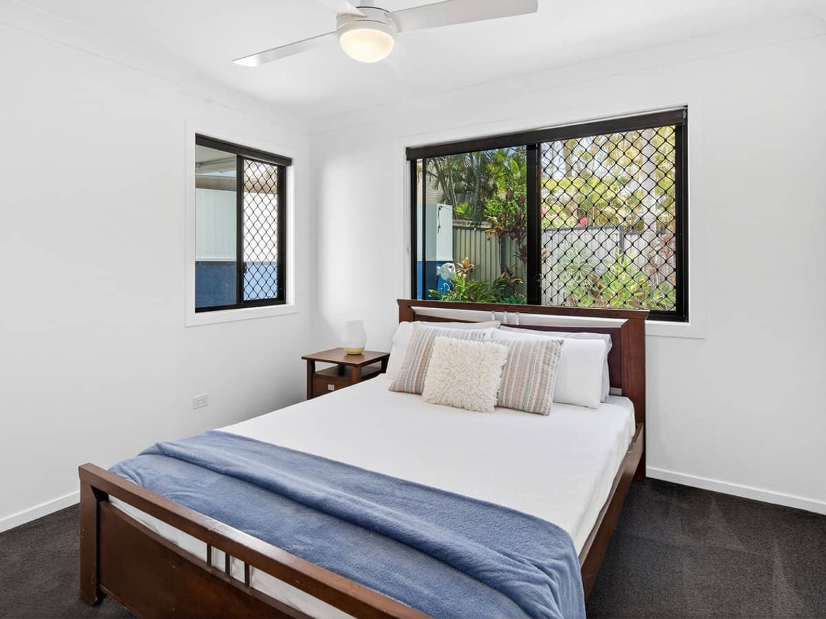 14 Pinaroo Crescent, ASHMORE - Thumbnail 19