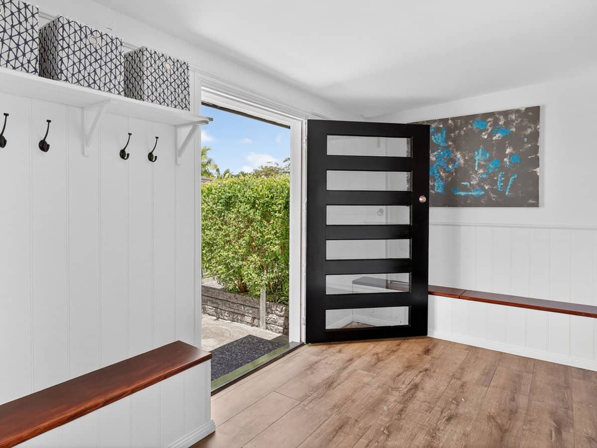 14 Pinaroo Crescent, ASHMORE - Thumbnail 21